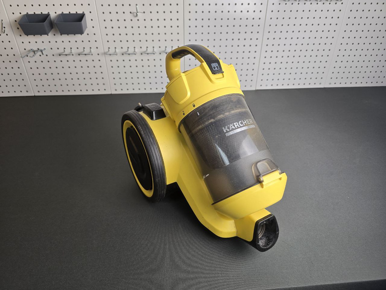Ремонт пылесоса KARCHER VC3